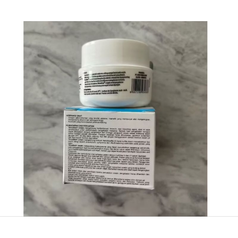 DFA Night cream white Tricod