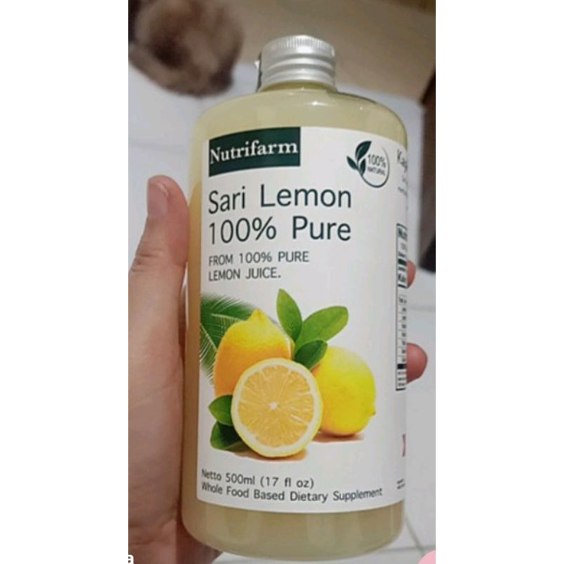 

Sari Lemon Asli netto 500 ml sebagai asupan diet Sehat