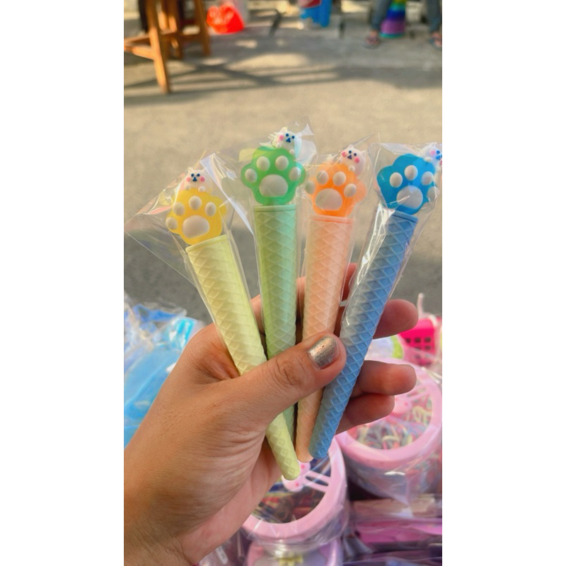 

PULPEN ICE CREAM KUCING TINTA CAIR 1 PCS