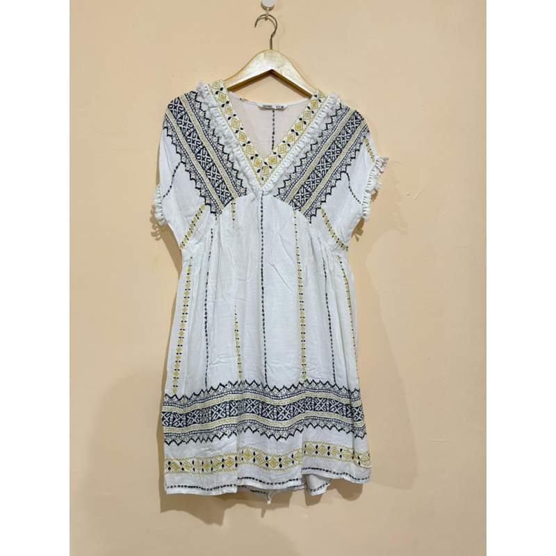 Preloved/Thrift Boho Mini dress bohemian putih Mixxo Korean Style