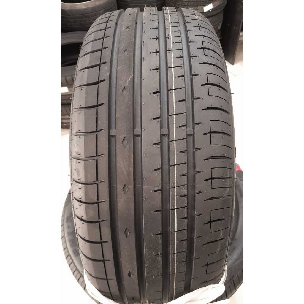 BAN MOBIL BEKAS BERKULITAS TYPE ACCELERA PHI-R 215 50 R18 (100%) TAHUN BAN 2022