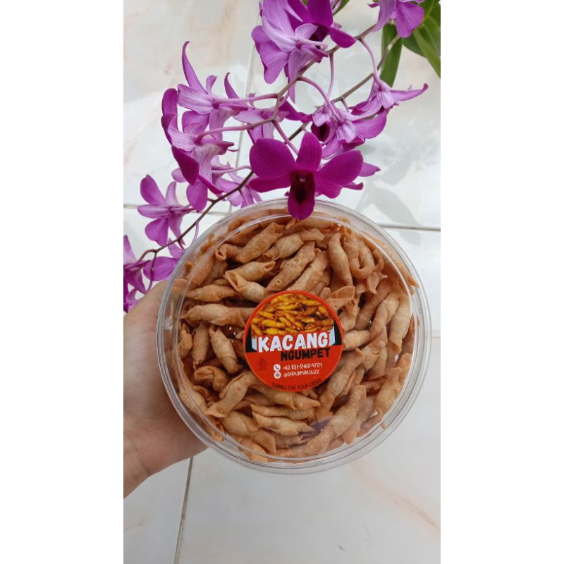 

cemilan manis cemilan renyah kacang umpet kacang manis kacang ngumpet makanan tradisional