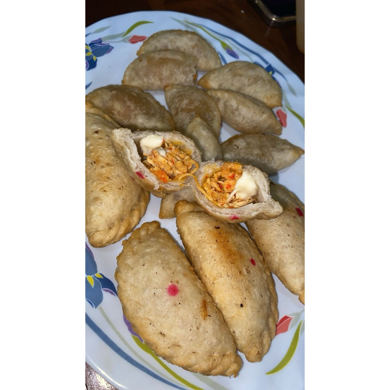 

CIRENG ISI AYAM PEDAS KEJU JUMBO ISI 5 PCS