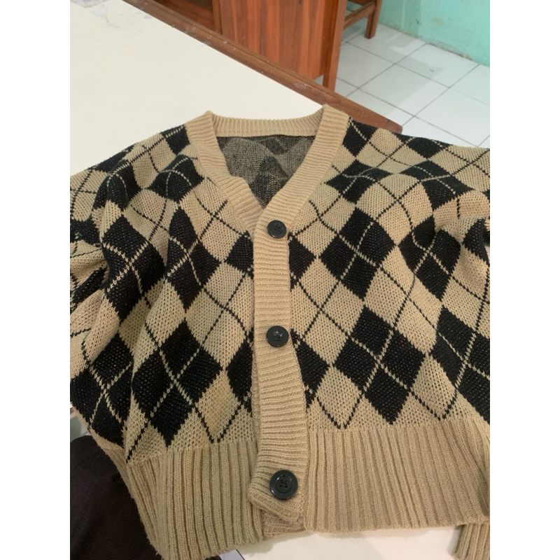 (preloved) cardigan kepang