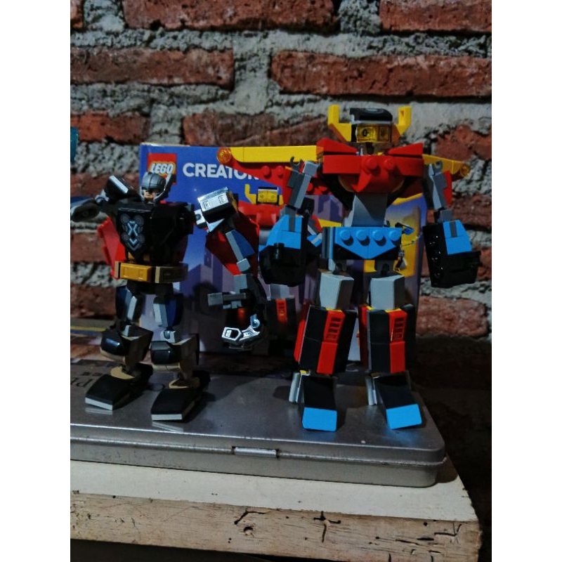 Lego creator super robot & Lego Thor mech armor
