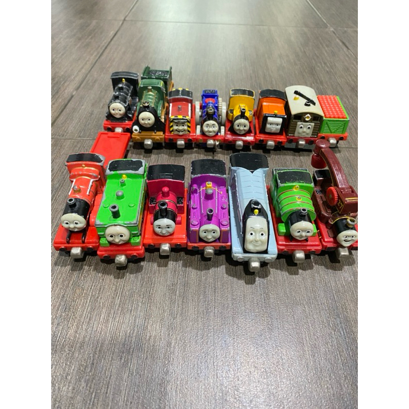 [Pre-owned] Thomas And Friends Die Cast metal take & play along magnetic vintage Gullane