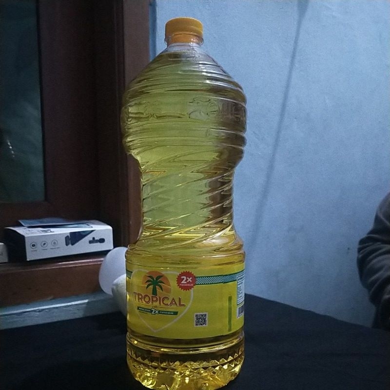 

minyak tropical 2 liter