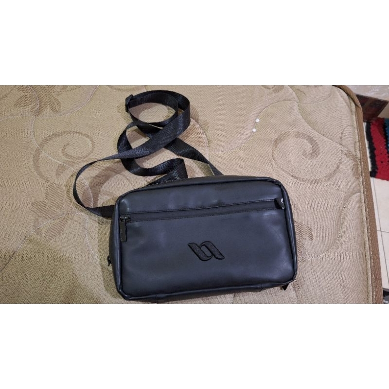 Preloved Handbag Hefand