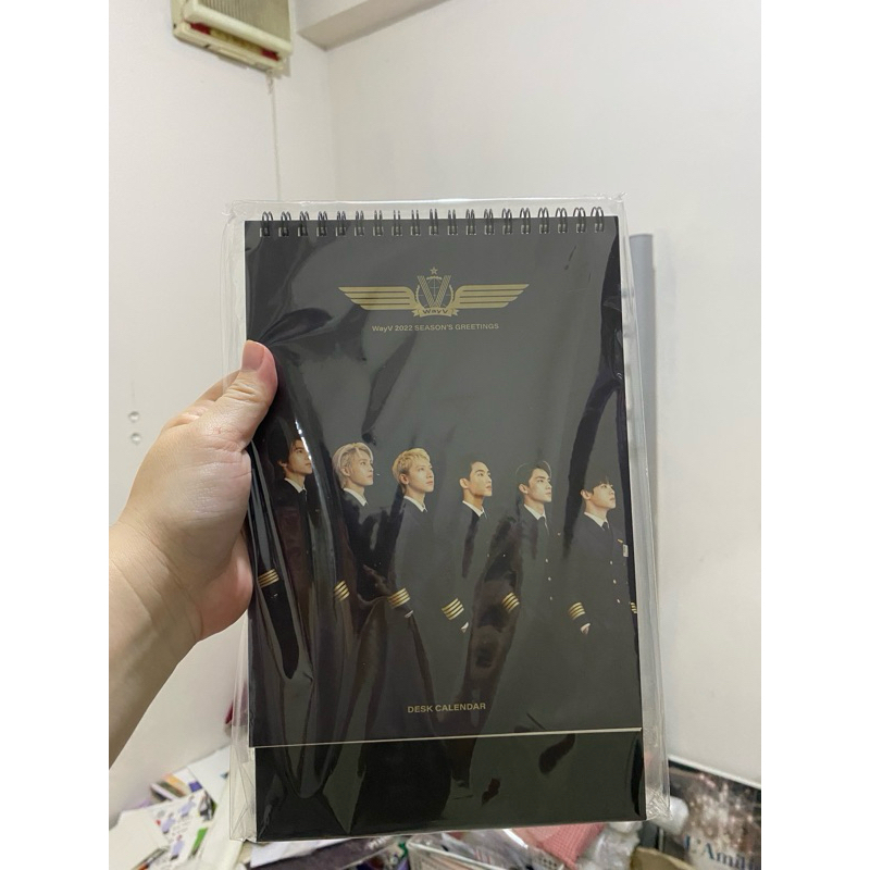 

WAYV -- Seasons Greetings 2022 Official Kalender Sealed