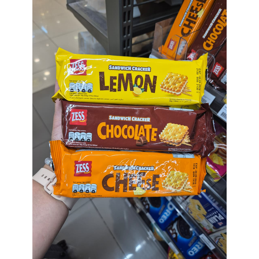 

sandwich cracker rasa lemon/chocolate/cheese - jastip penang