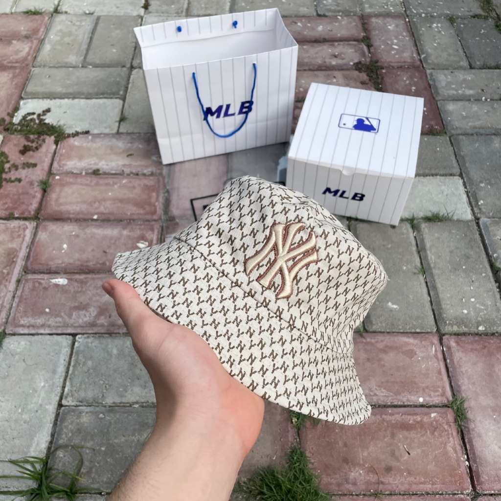 TOPI BASEBALL ML NY BUCKET HAT MONOGRAM BOLAK BALIK ORIGINAL KHAKI NAVY WHITE CAPS