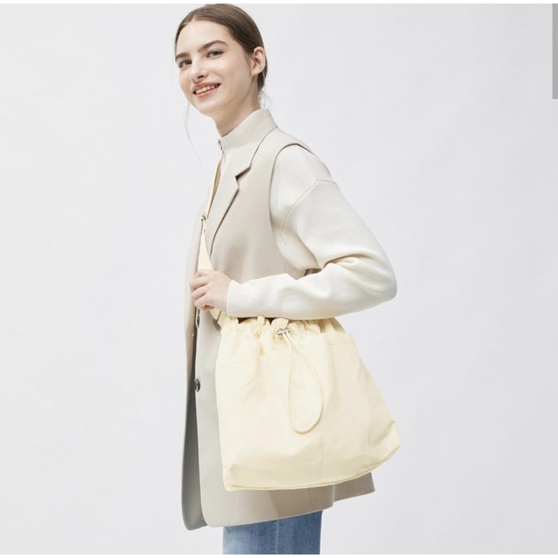 Nylon Drawstring Shoulder Bag GU Uniqlo Japan