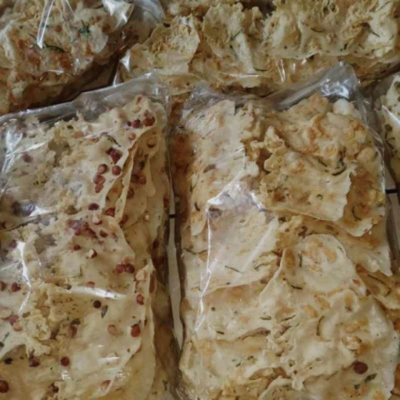 

Peyek kacang tanah