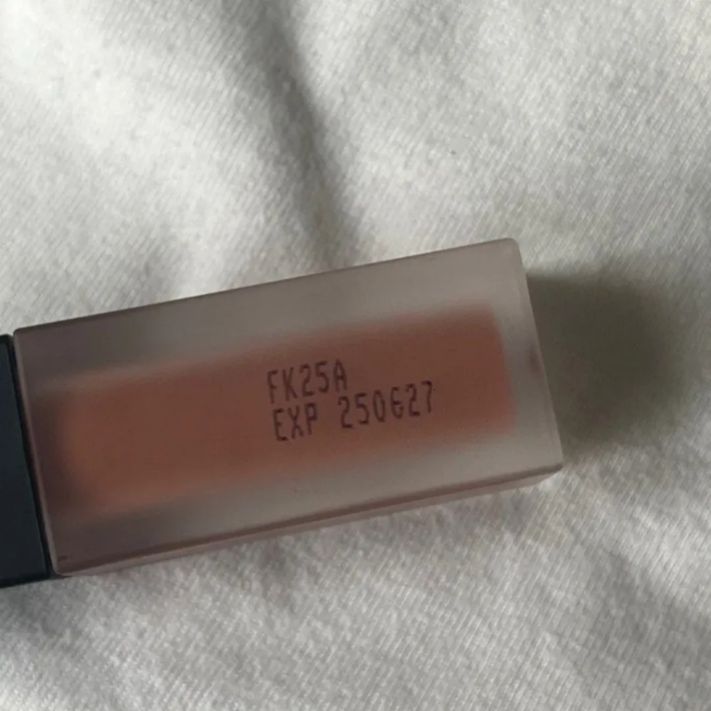 make over lip cream preloved