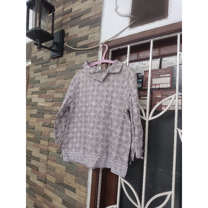 blouse wanita connexion preloved