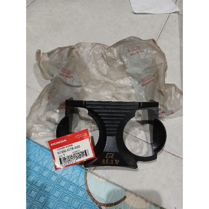 61350 - KC6 - 920 COVER KLAKSON HONDA GLMAX ORIGINAL AHM
