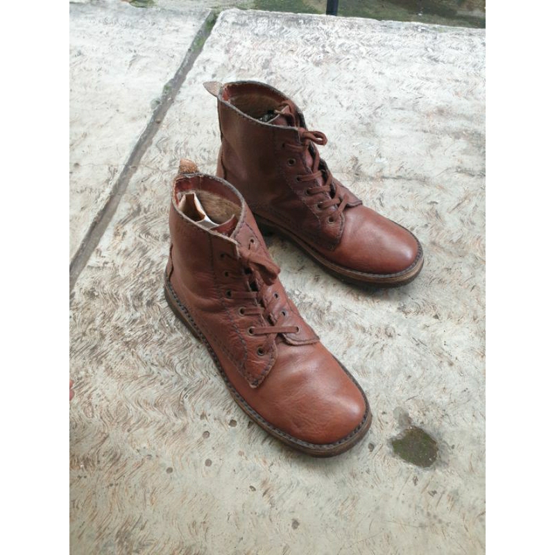 SEPATU SECOND CLARK BOOT ORIGINAL