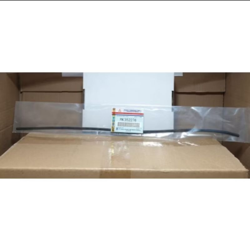 Selang Nozel Di Wiper Canter Turbo Original