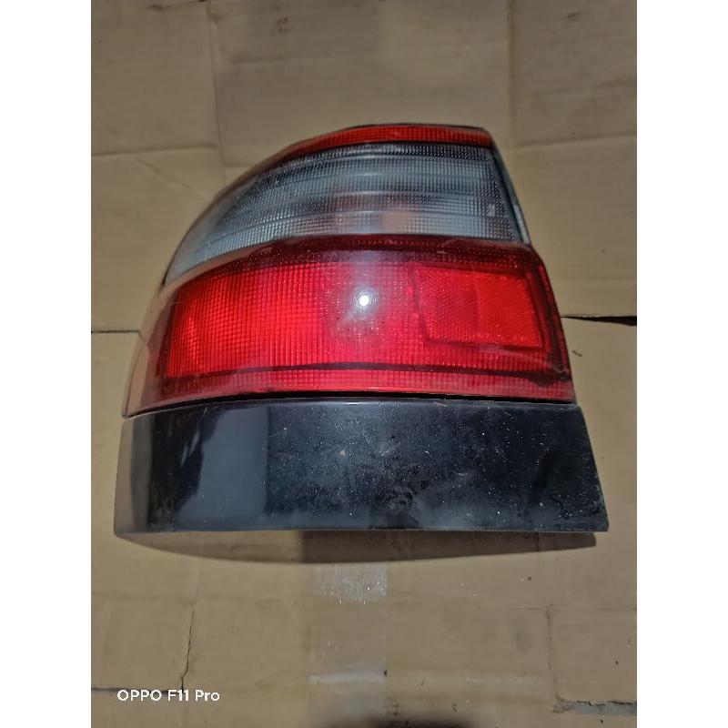 stoplamp kiri toyota corona absolute
