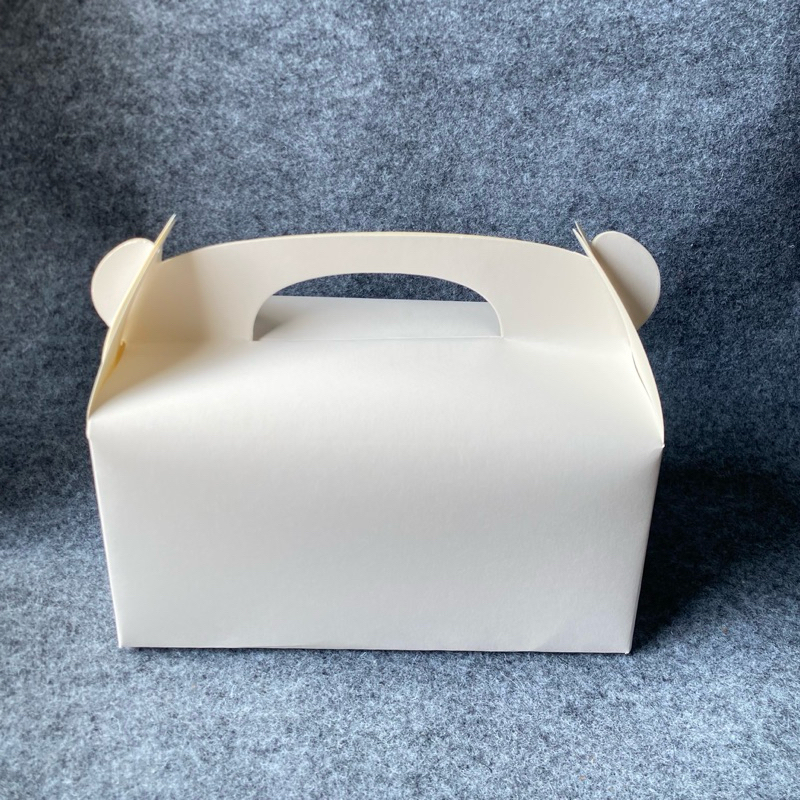 

GABLE BOX / GIFT PACK / BOX HAMPERS IVORY PUTIH 22x11x11cm
