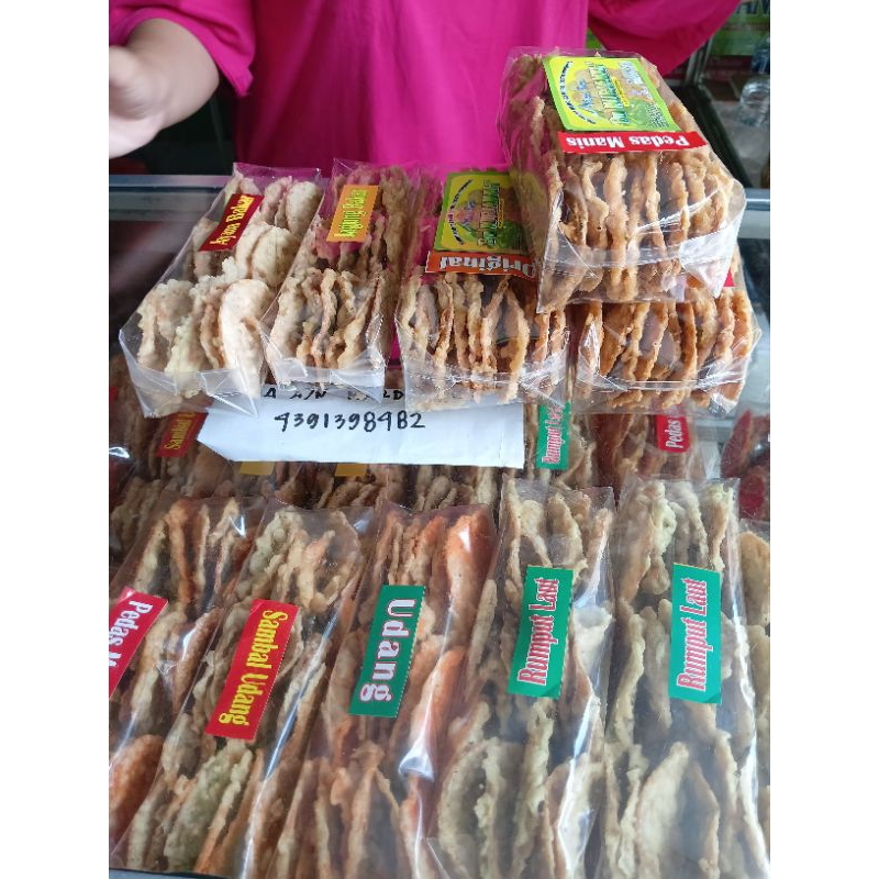 

sepaket keripik tempe