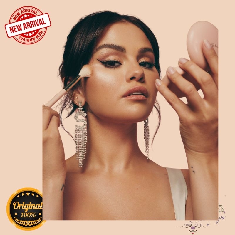 Rare Beauty Positive Light Precision Highlighter Brush