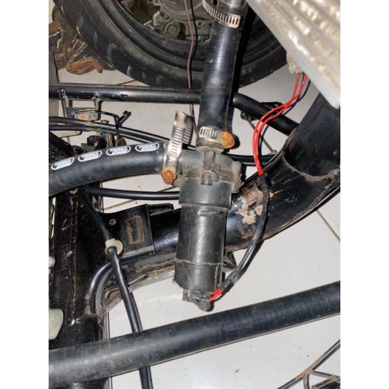 electric water pump (ewp) radiator second