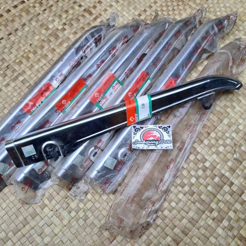 KATENGKAS SABIT TUTUP RANTAI HONDA CB100 CB125 S90 S90Z BENLY BESI NOS ORIGINAL TGP