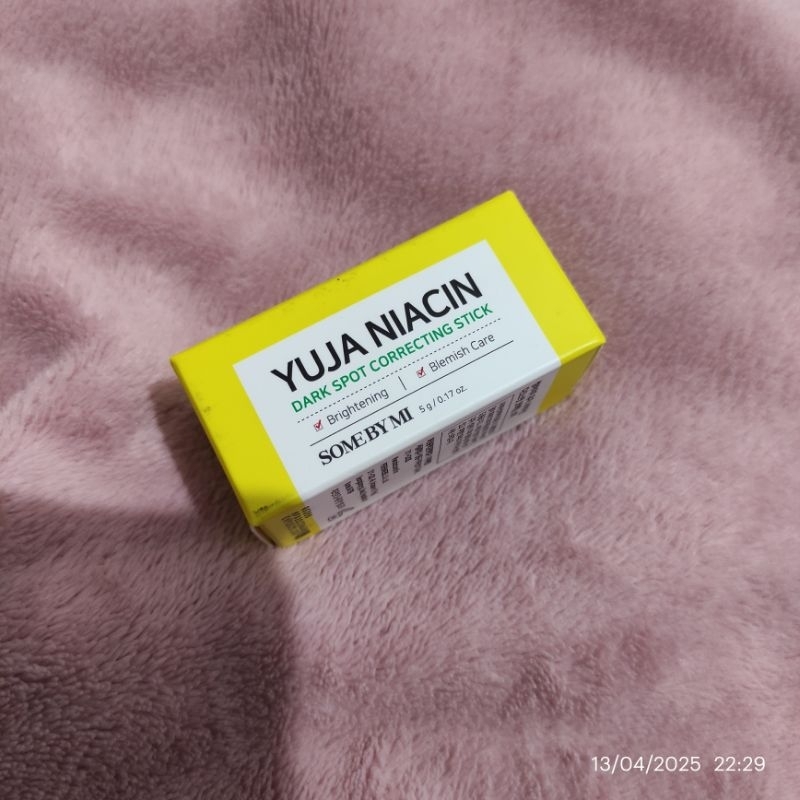 CLEARANCE - YUJA NIACIN DARK SPOT CORRECTTING STICK SOME BY MI 50 gr