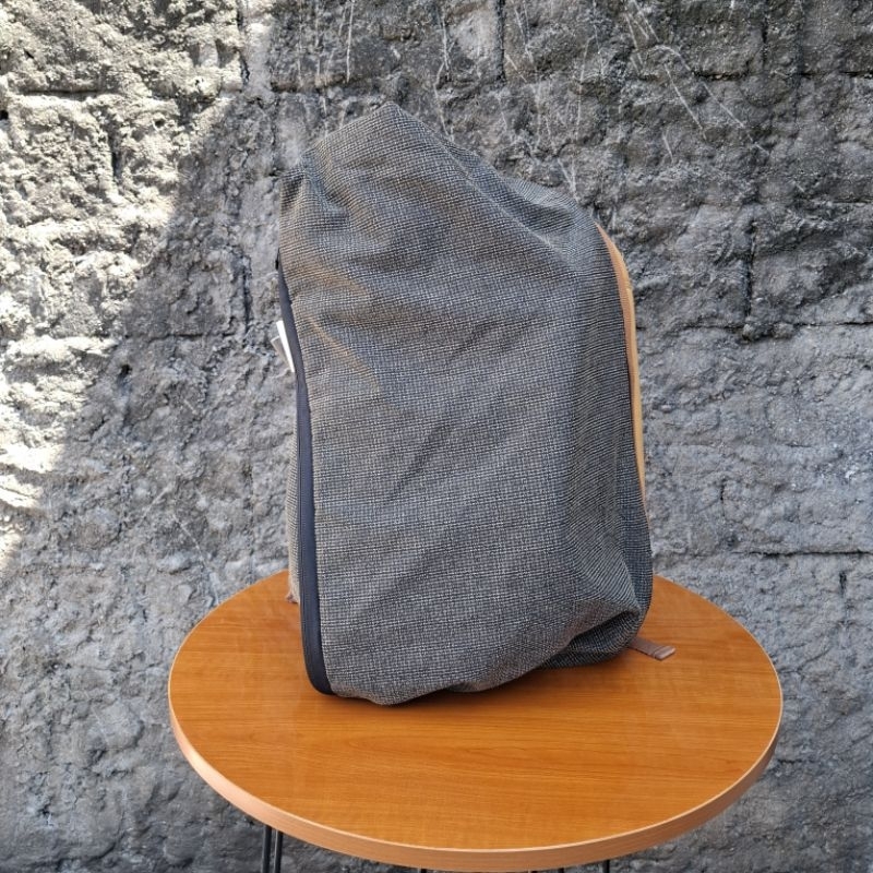 Cote & Ciel Black Black Grid - Tech Isar Rucksack Backpack