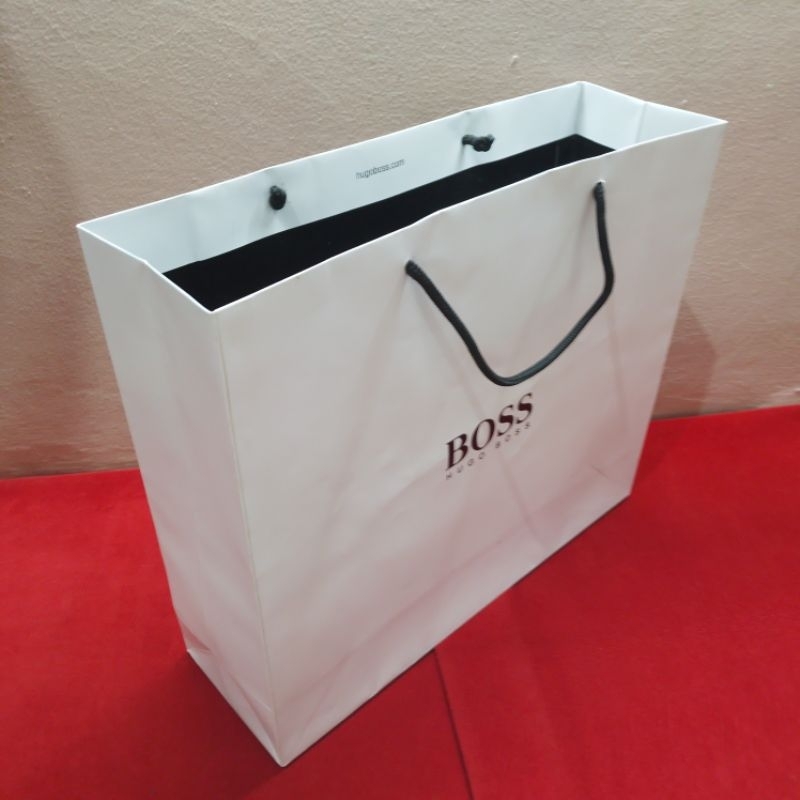 

KANTONG BELANJA PAPERBAG BRANDED AUTHENTIC ORIGINAL HUGO BOSS PAPER BAG