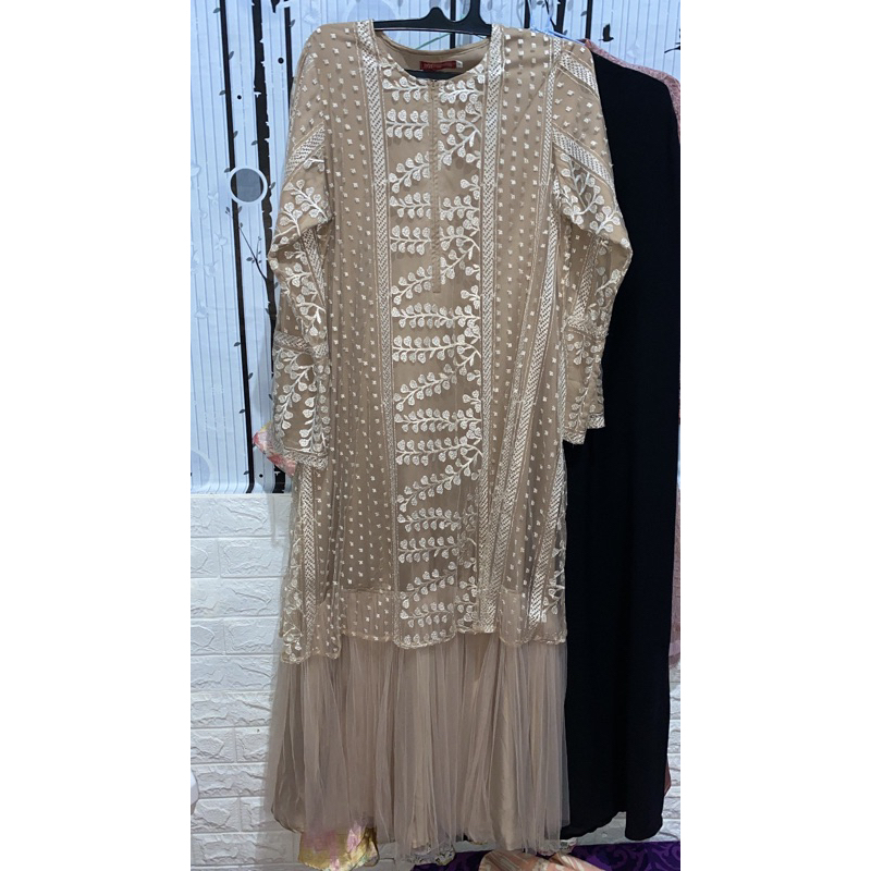 Preloved Dress Heaven lights Zerina Banu Pb 130 cm