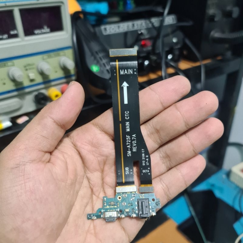 board charger samsung A72 original tested