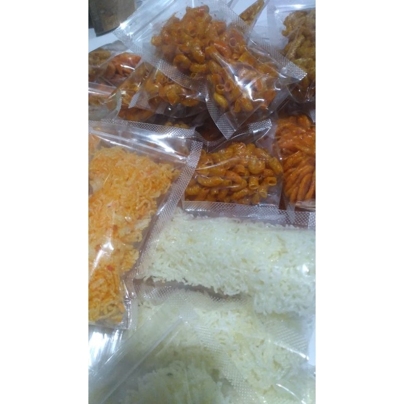 snack kemasan pouch kecil