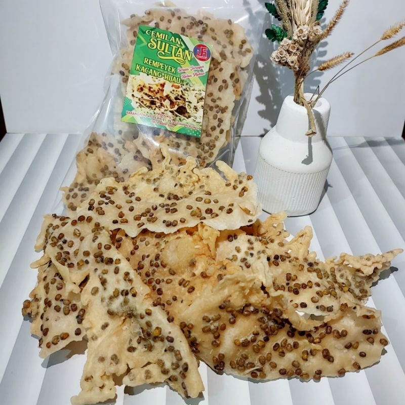 

Kripik Rempeyek Kacang Hijau 200g Renyah Gurih Cemilan Sultan Viral Kebumen Oleh-oleh Kebumen