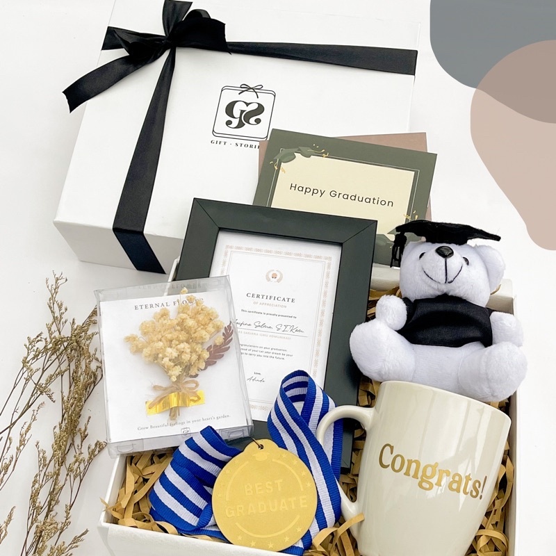 Hadiah Kelulusan / Hampers Wisuda / Hadiah Wisuda / Kado Wisuda   / Paket Wisuda