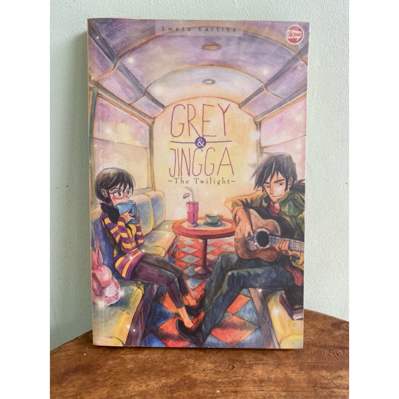 Preloved Komik Grey dan Jingga karya Sweta Kartika