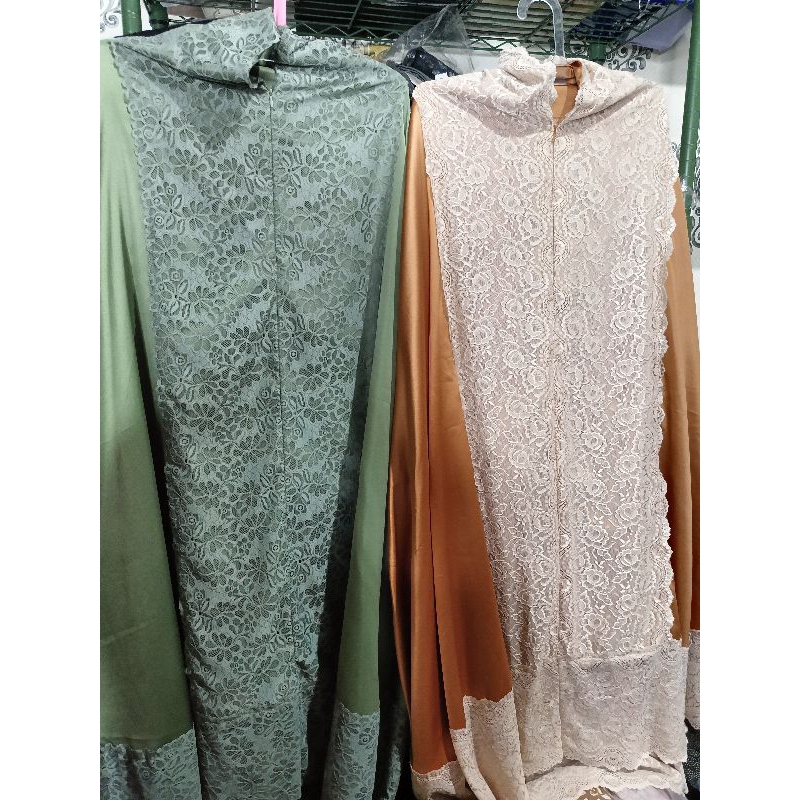 Mukena Armani Silk Renda Jumbo