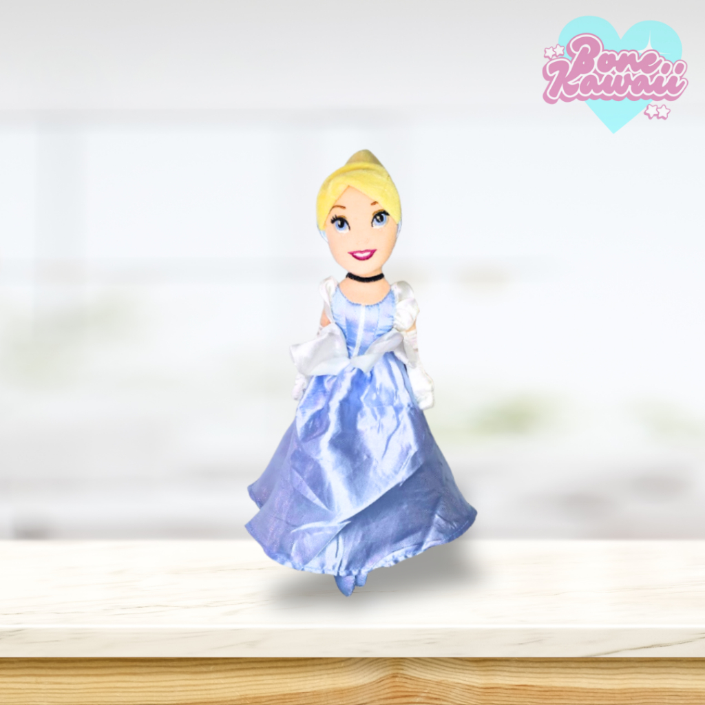 Boneka Disney Cinderella