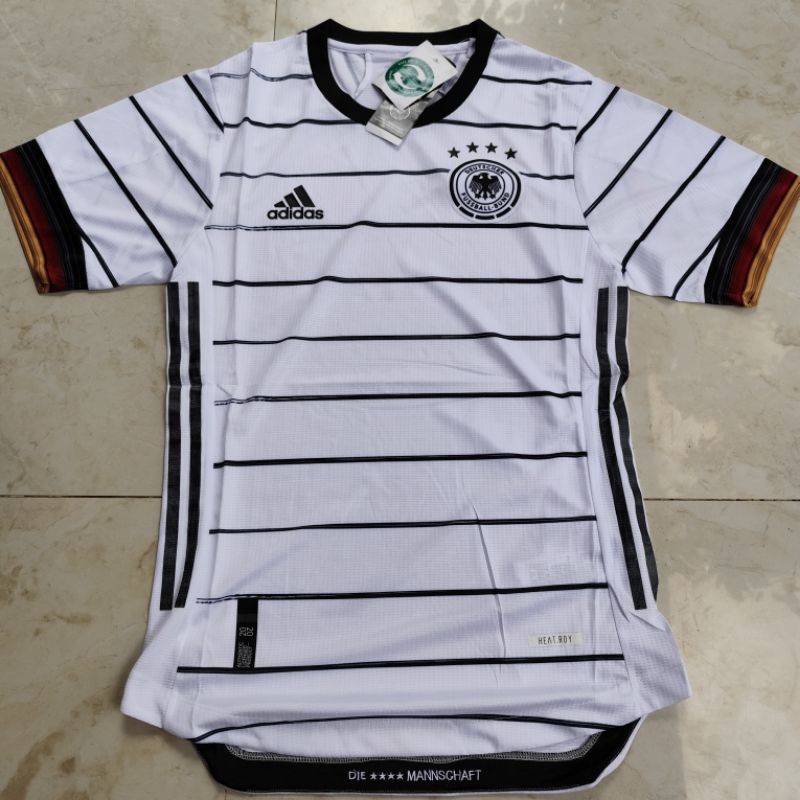 Jersey jerman home 2020 player issue