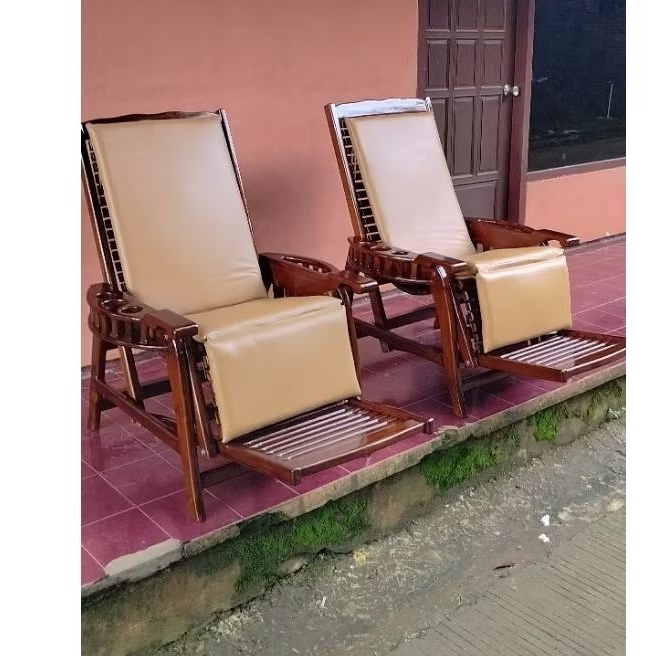 Kursi malas krepyak kayu jati
