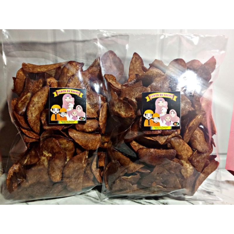 

Keripik singkong rasa cokelat