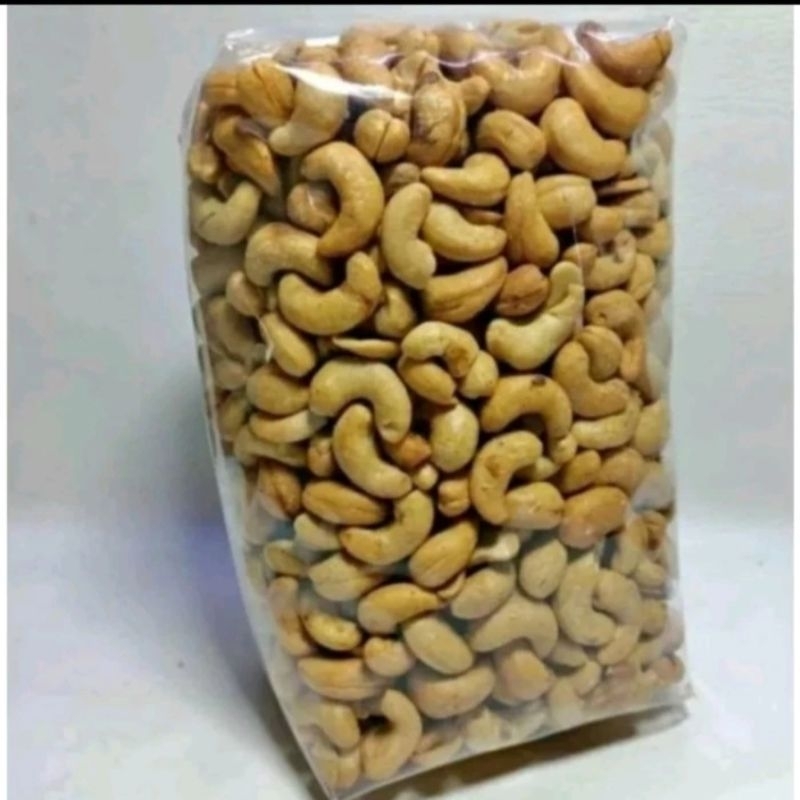 

Kacang Mede utuh Mateng 1kg