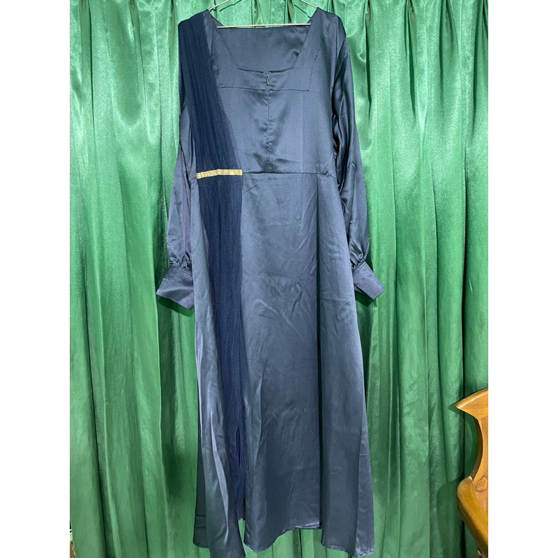 gamis preloved satin navy