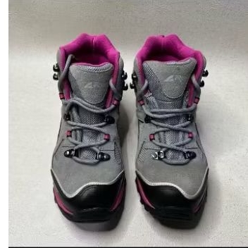 Sepatu Gunung Wanita Smithsonia Shoes Arei Outdoorgear (UKURAN 38)