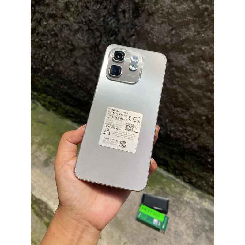 infinix hot 50i ram 6+4 GB internal 128 Bekas seperti baru