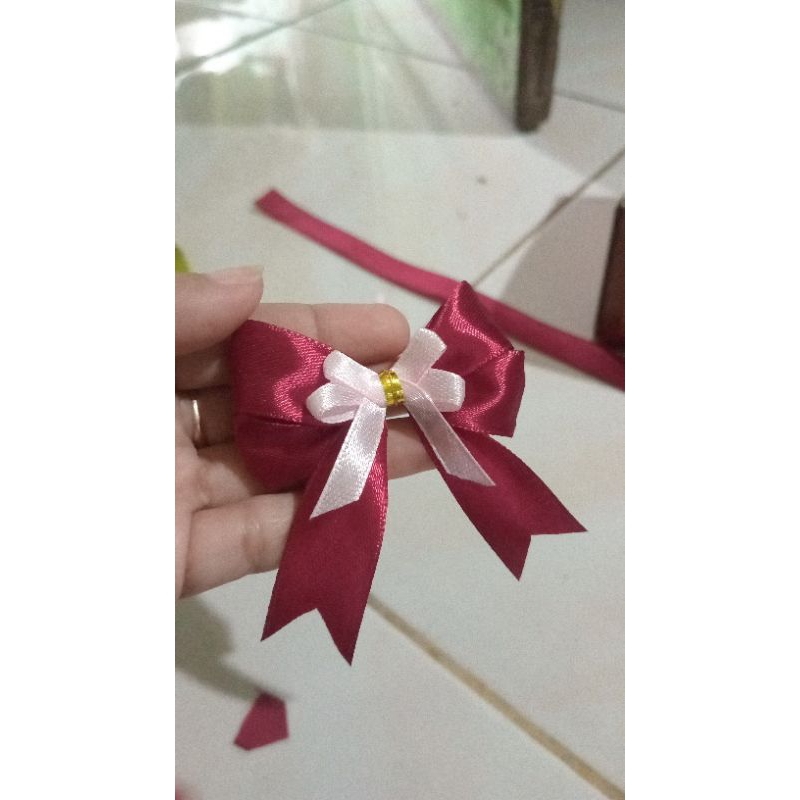 

pita aplikasi souvenir 2cm,1 pack(25 pcs)