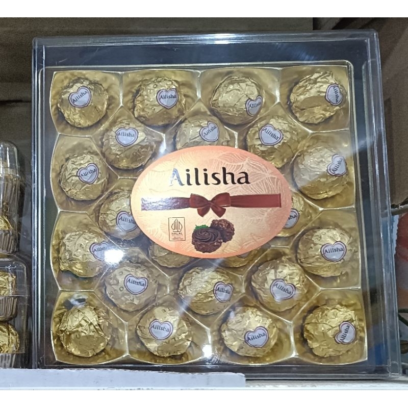 

Aneka Foodie Ailisha chocolate wafer ball square 16s 300gr