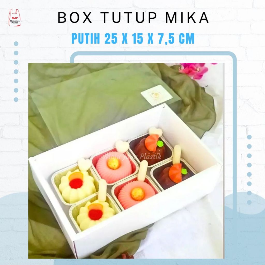 

Box mika premium Hampers 3 toples 25x15x7 Souvenir Haji Hantaran Wedding idul fitri lebaran dw