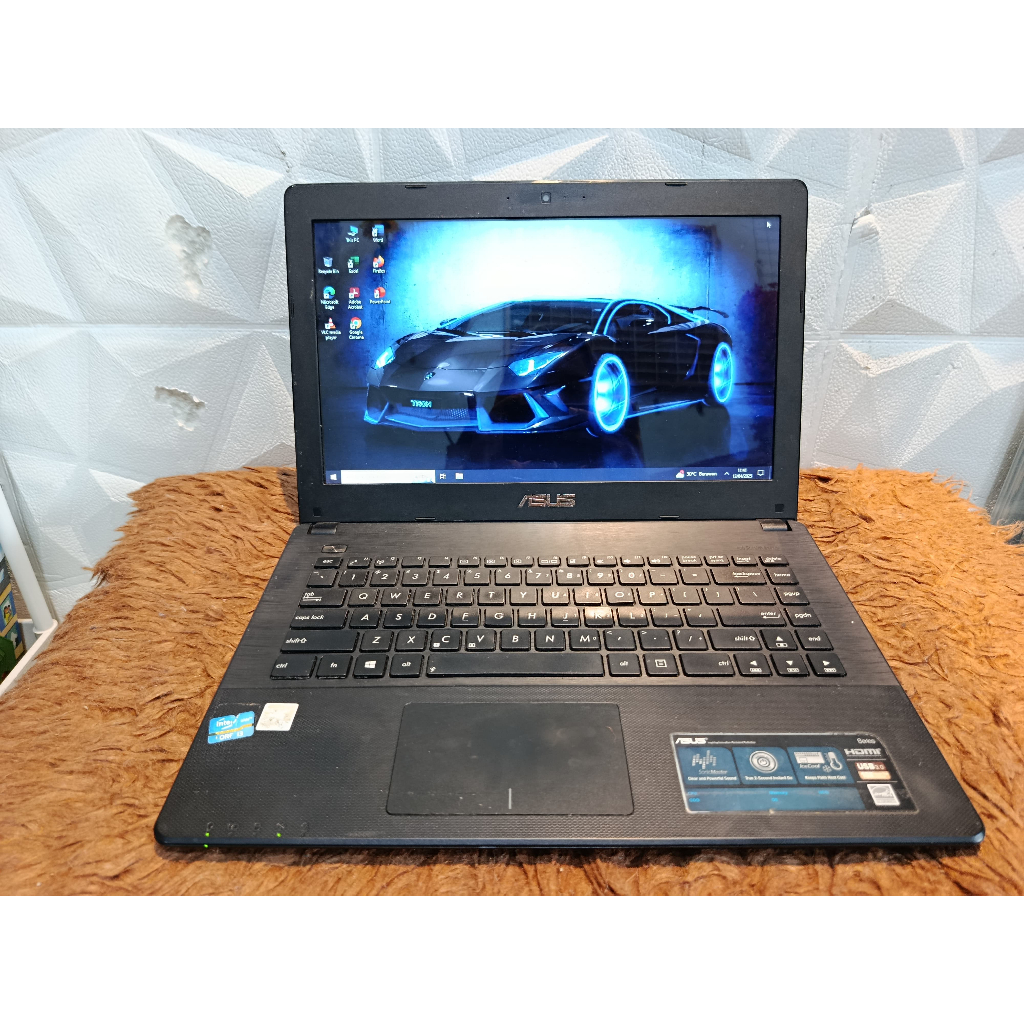 Laptop Asus X452C Windows 10 pro 64bit Processor Intel core i3-3217U 1.8ghz  Ram 4gb Penyimpanan 300